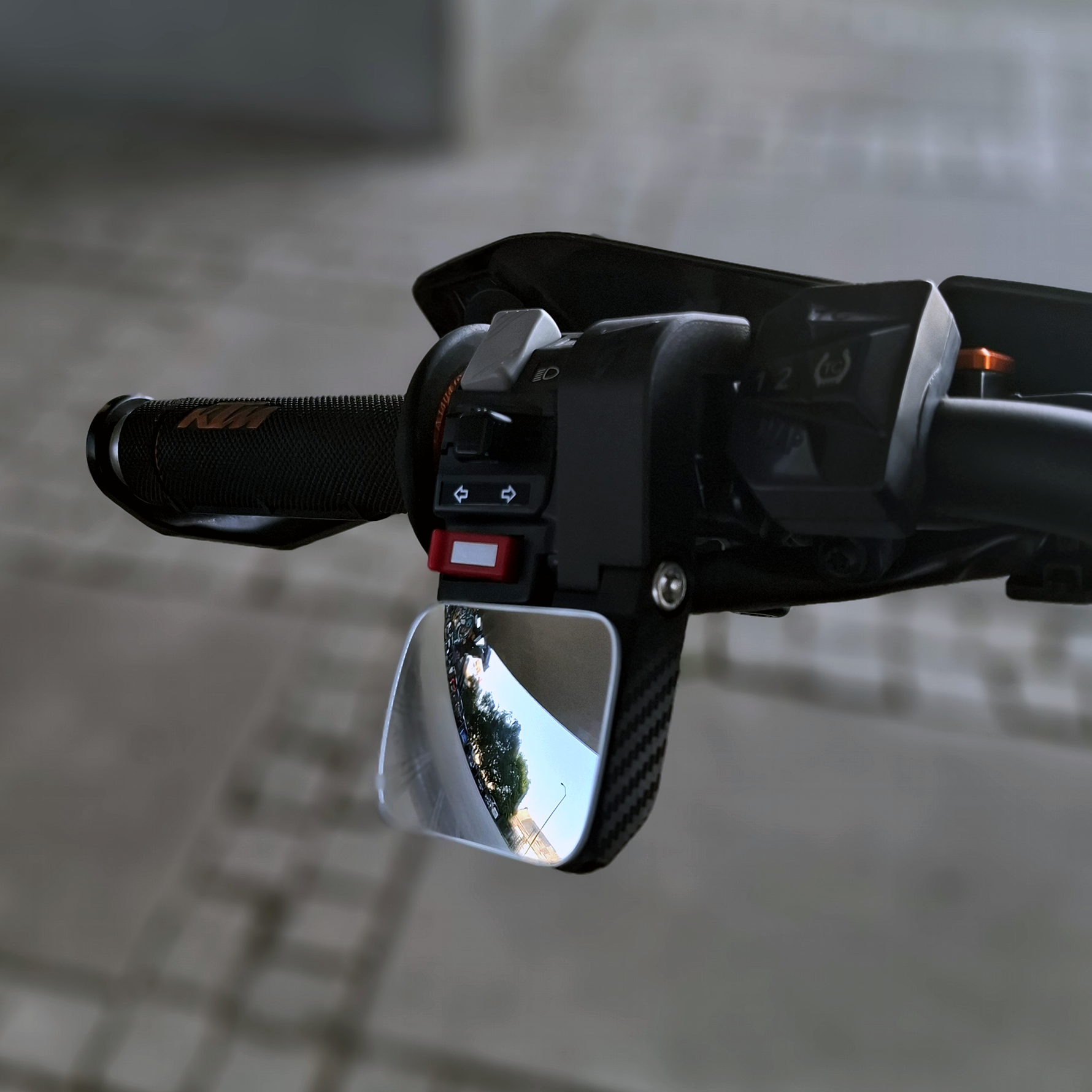 TP Underbar SM Mirrors - custom accessory mirrors M10x1.25, underbar version