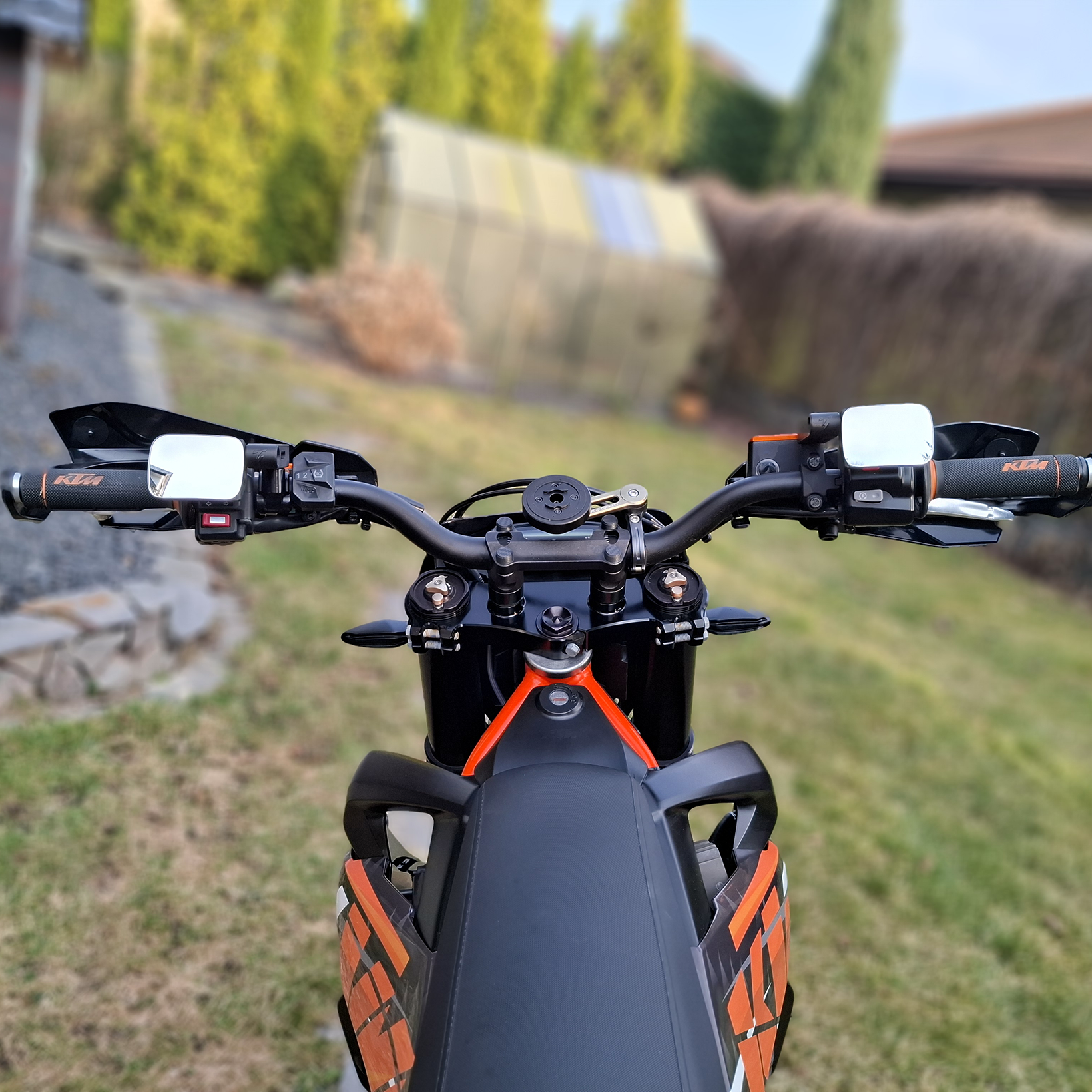 TP Supermoto Mirrors - customowe akcesoryjne lusterka M10x1.25