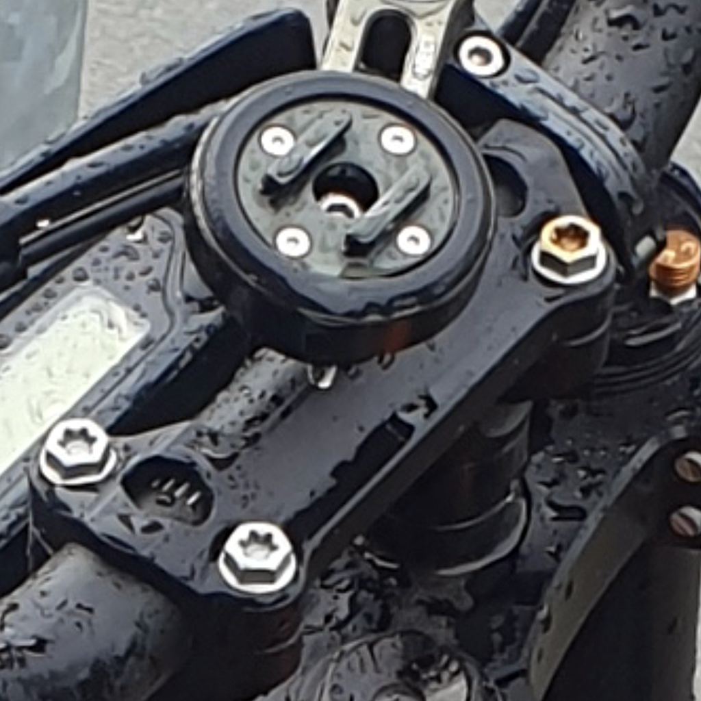 TP M8 Screw Head Caps - customowe zaślepki śrub