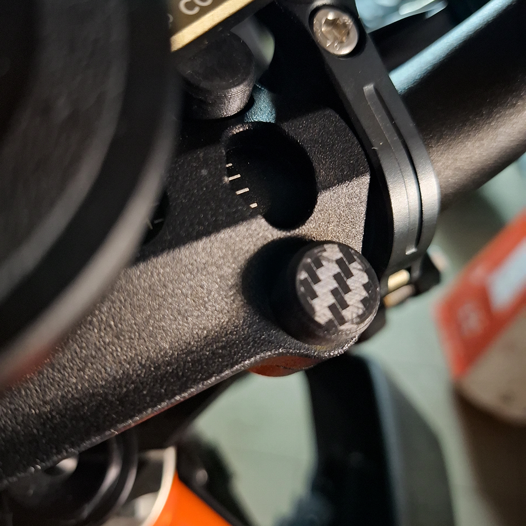 TP M8 Screw Head Caps - customowe zaślepki śrub